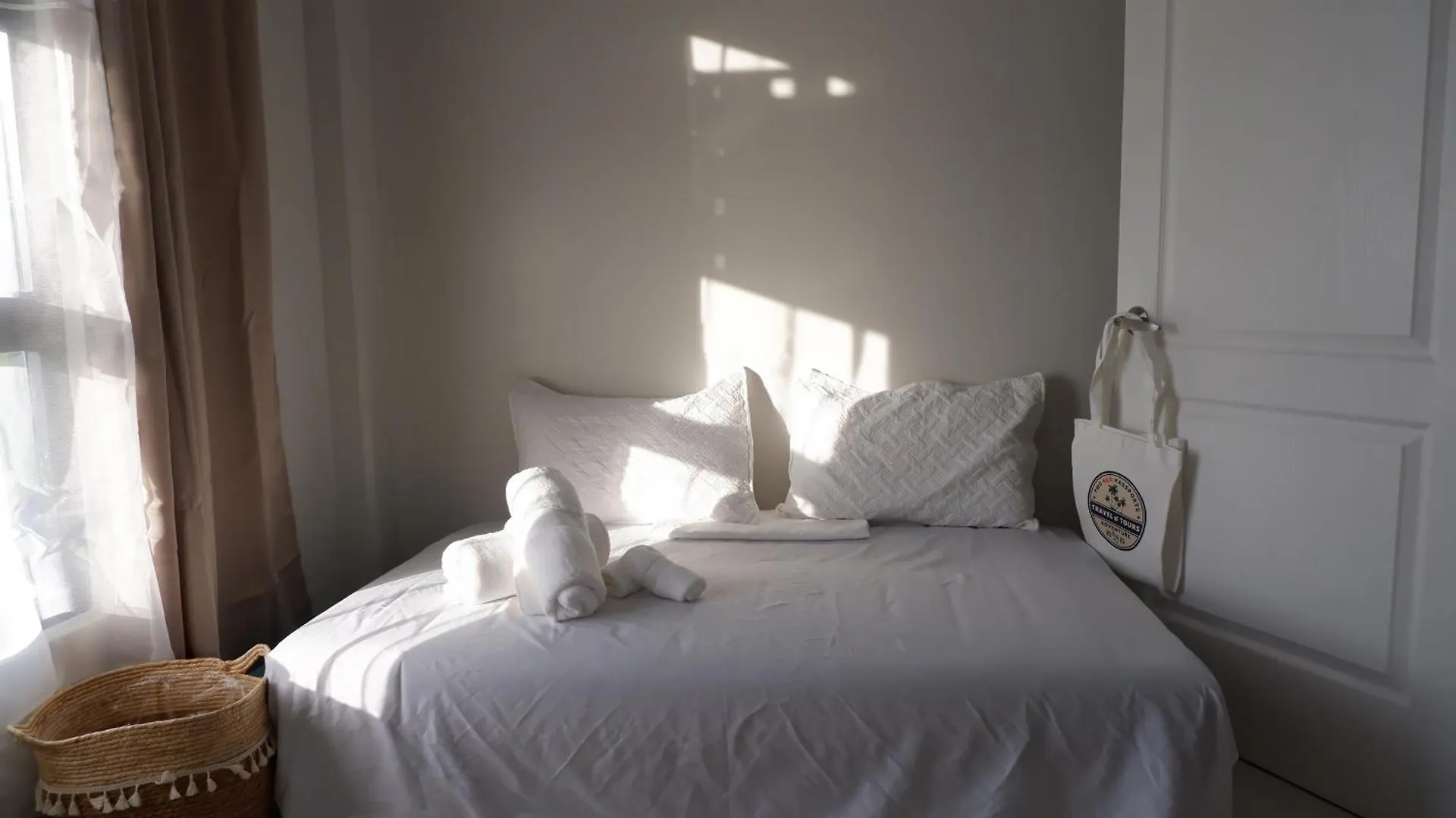 Brand New Condo With Scenic View And Pool Dauis 0*,