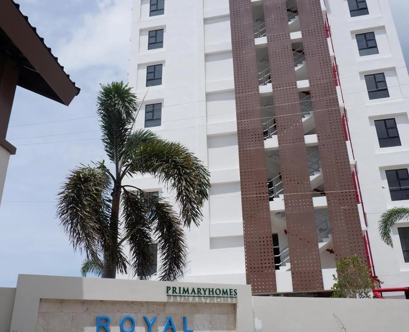 Brand New Condo With Scenic View And Pool Dauis Apartmán