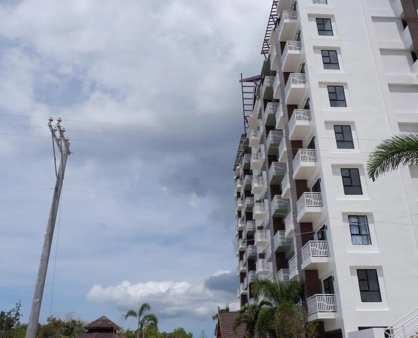 Brand New Condo With Scenic View And Pool Dauis フィリピン